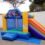 Aluguel Brinquedo Inflável Pula Pula Aventura - Locação de Brinquedos Corujinha Feliz